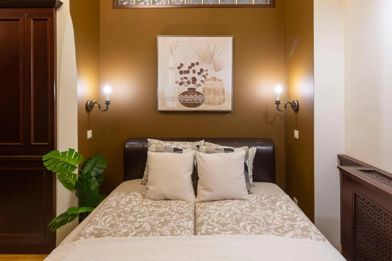 Exclusive Eotvos Apartment Budapest 0*,