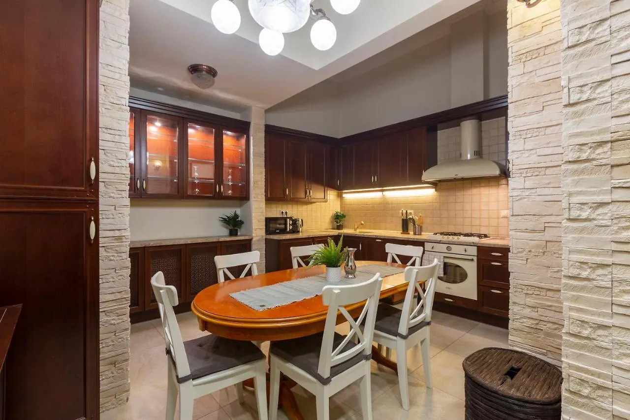 Exclusive Eotvos Apartment Budapest
