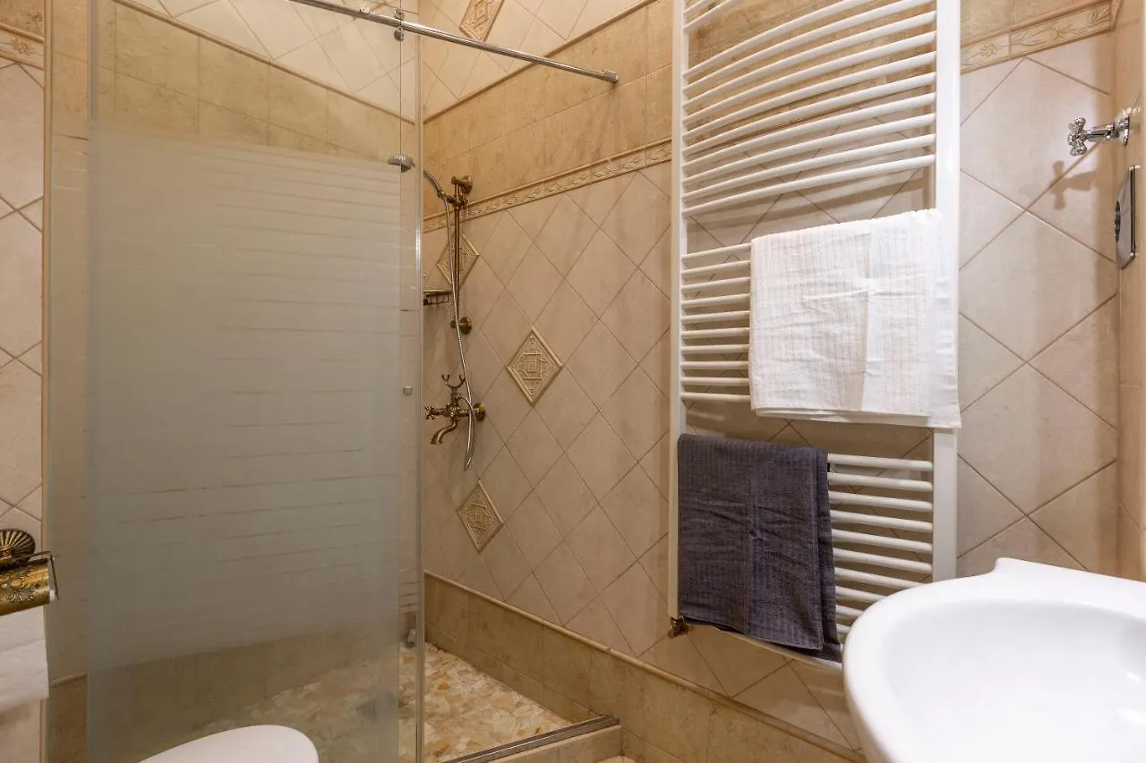 Exclusive Eotvos Apartment Budapest 0*,